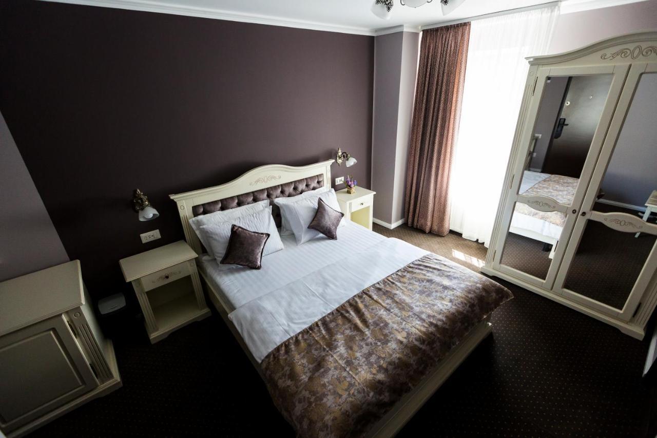 Royal Busteni-adults Only Affittacamere 4*