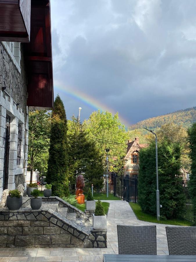 Affittacamere Royal Busteni-adults Only 4*