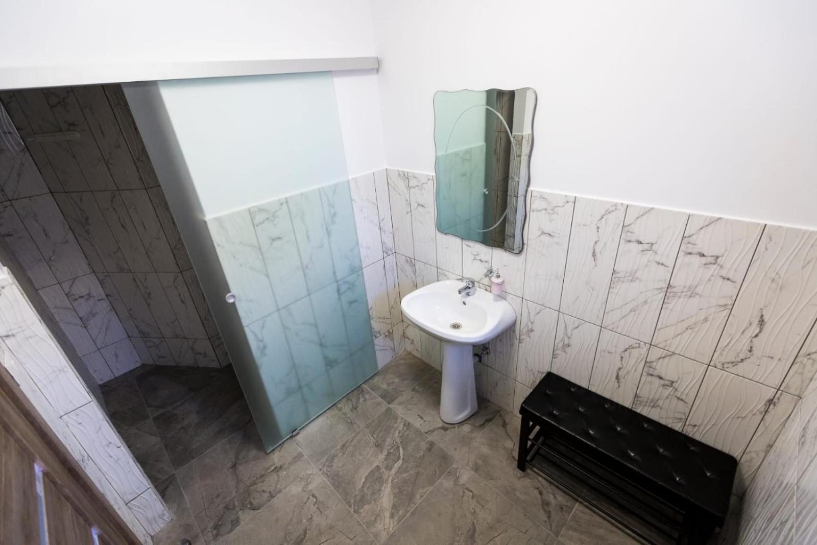 Royal Busteni-adults Only 4*